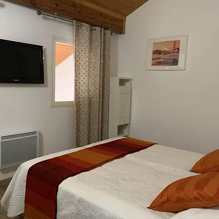 Duplex, Parking, Animaux Acceptes - 6 Pers. - Fr-1-878-63 * Мольез-е-Маа